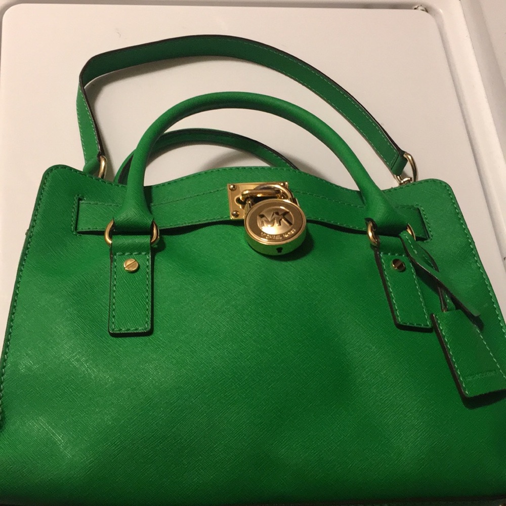 SALE Pristine Kelly Green Michael Kors!!!!